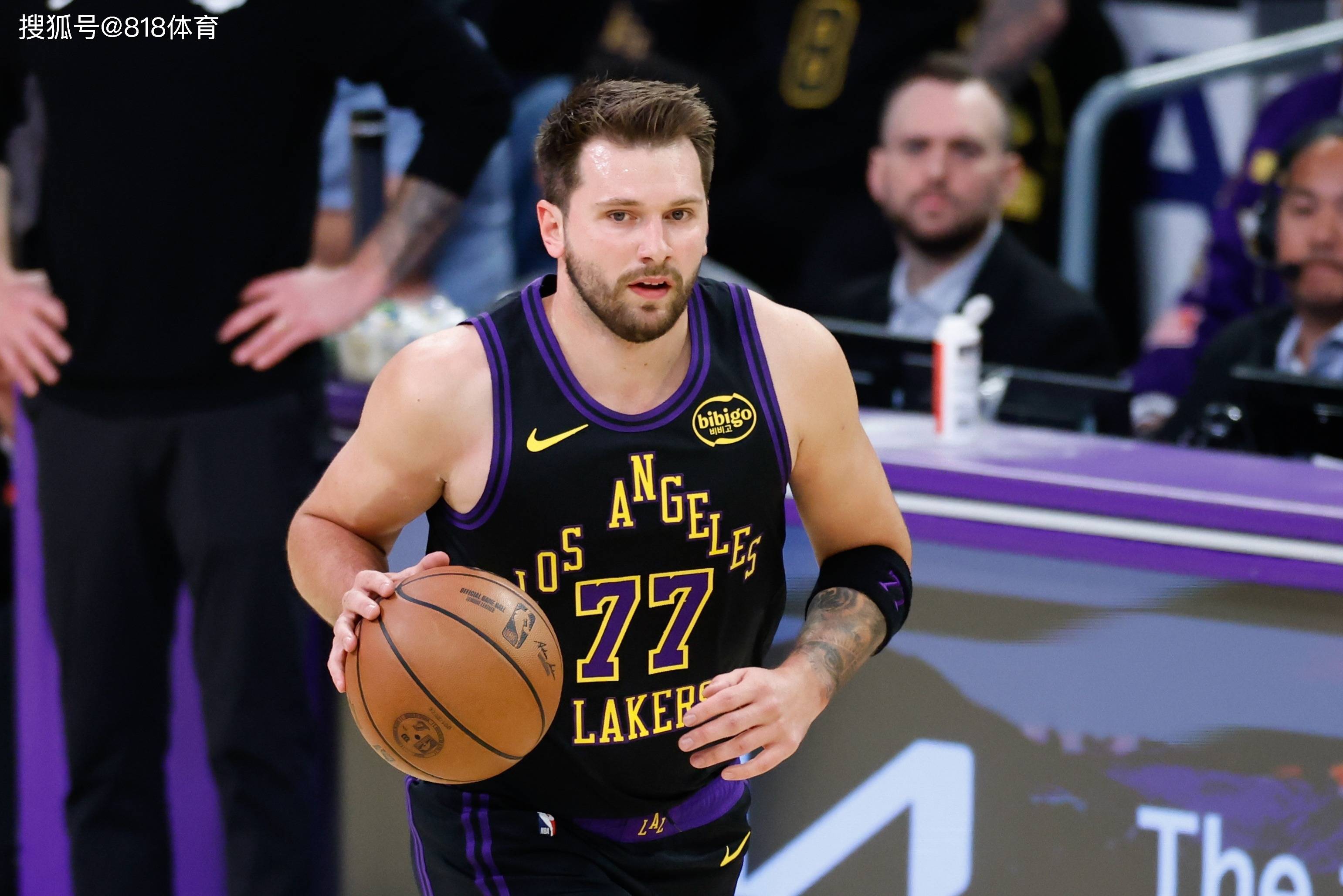 爱游戏体育-东契奇连续二十场比赛得分超过突破纪录曼城围绕欧联战术微调，媒体一致点评：纽卡斯尔更衣室发声备战国王杯