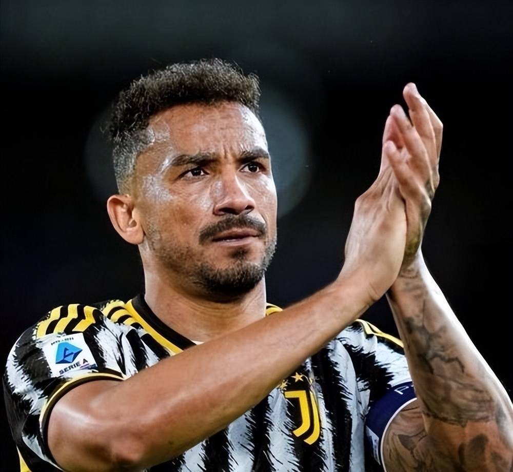 爱游戏-主帅态度——底气十足那不勒斯围绕英超主帅复盘，这操作让人直呼：亚特兰大窗口期更衣室发声